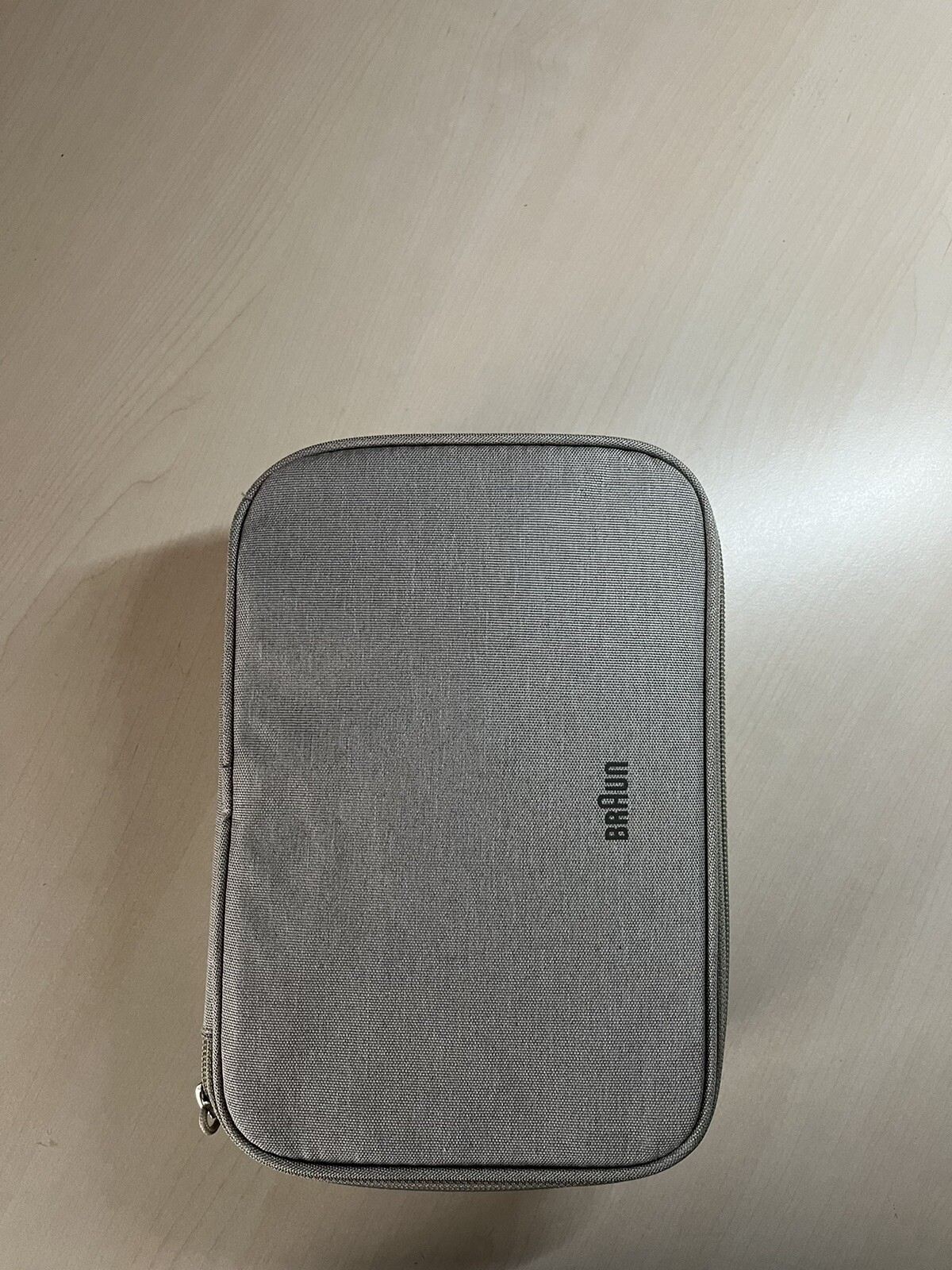 Foto 1 di 3
