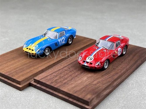 Finclassically 1:64 250 GTO Diecast Model Car - Picture 2 of 15