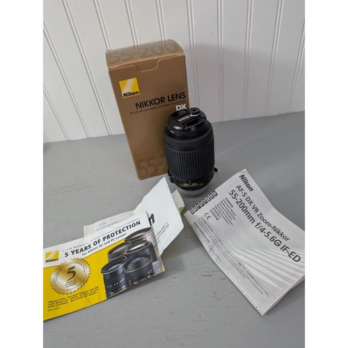 NEW Nikon AF-S DX VR Zoom Nikkor 55-200mm f/4-5.6G IF-ED Zoom Lens - Picture 9 of 12