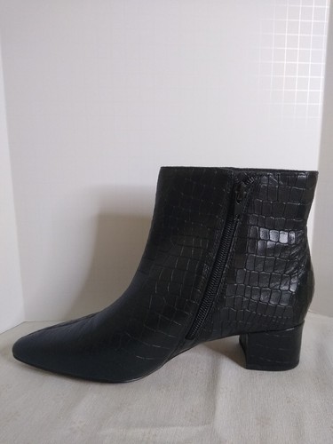 Women's Corso Como Italian Leather Snakeskin Black Pointed Toe Boots 5.5 - Picture 2 of 9