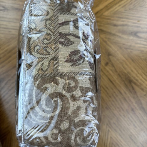 Croscill Claudia Floral Gold Patchwork Pole Top Curtain Pair (2) 82x84” - Picture 10 of 11