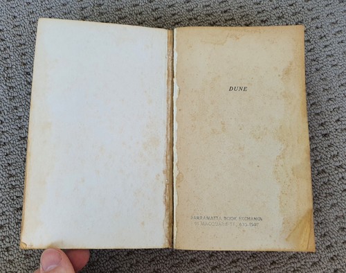 Dune - Frank Herbert (1969) - Picture 6 of 9