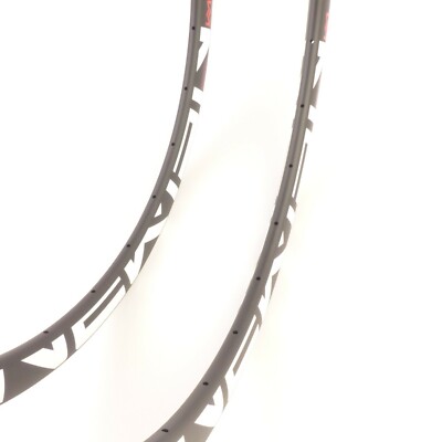 Newmen Evolution SL R 32 Aluminium Felge 2 Stück 28