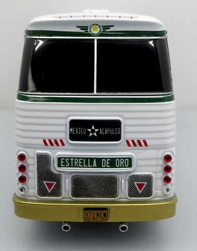 Iconic Replicas 1:43 Sultana TM 44-18 SP Panoramico Coach: Estrella de Oro - Bild 5 von 6
