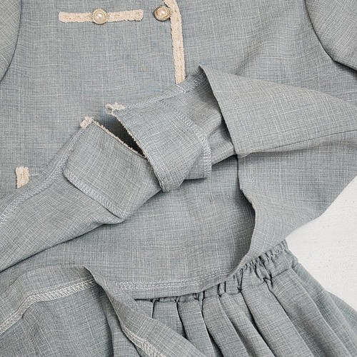 Girls Pale Blue & Pearl Button Elegant Pleated Skirt Outfit Size 6-7 - Picture 4 of 4