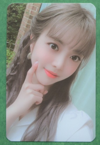 WEKI MEKI 2021 Season's Greetings Member Photocards Official Limited - Picture 14 of 16