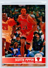 1994-95 NBA Hoops Basketball #30 Scottie Pippen Chicago Bulls Free S/H