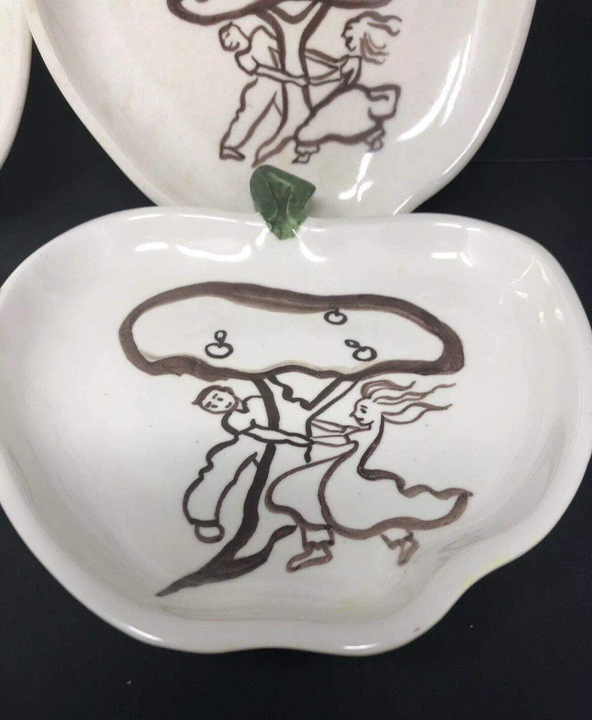 Picture 4 of 12