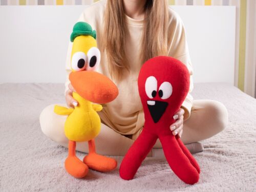 Anatra Pocoyo peluche giocattolo L'anatra è un'anatra gialla Pocoyo giocattolo morbido - Foto 3 di 5