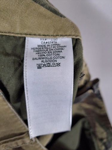True Religion Men’s Camo Cargo Green Shorts Size 42 - Picture 6 of 9
