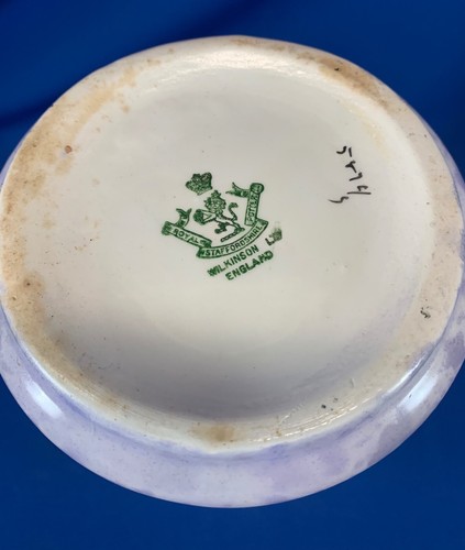 Jarrón Wilkinson Royal Staffordshire 11"H rosas lavanda - Imagen 4 de 6