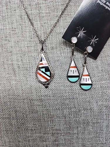 Pendientes y collar colgantes de gemas múltiples Zuni Sterling Delberta Boone. - Imagen 4 de 9