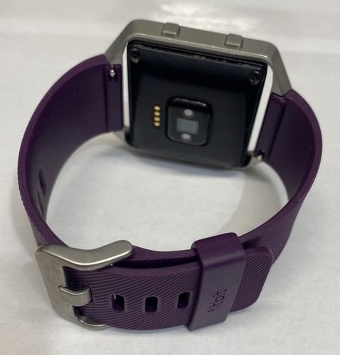 Fitbit Blaze FB502 Rastreador de Actividad Física Pequeña Banda Púrpura con Cargador - Imagen 7 de 12