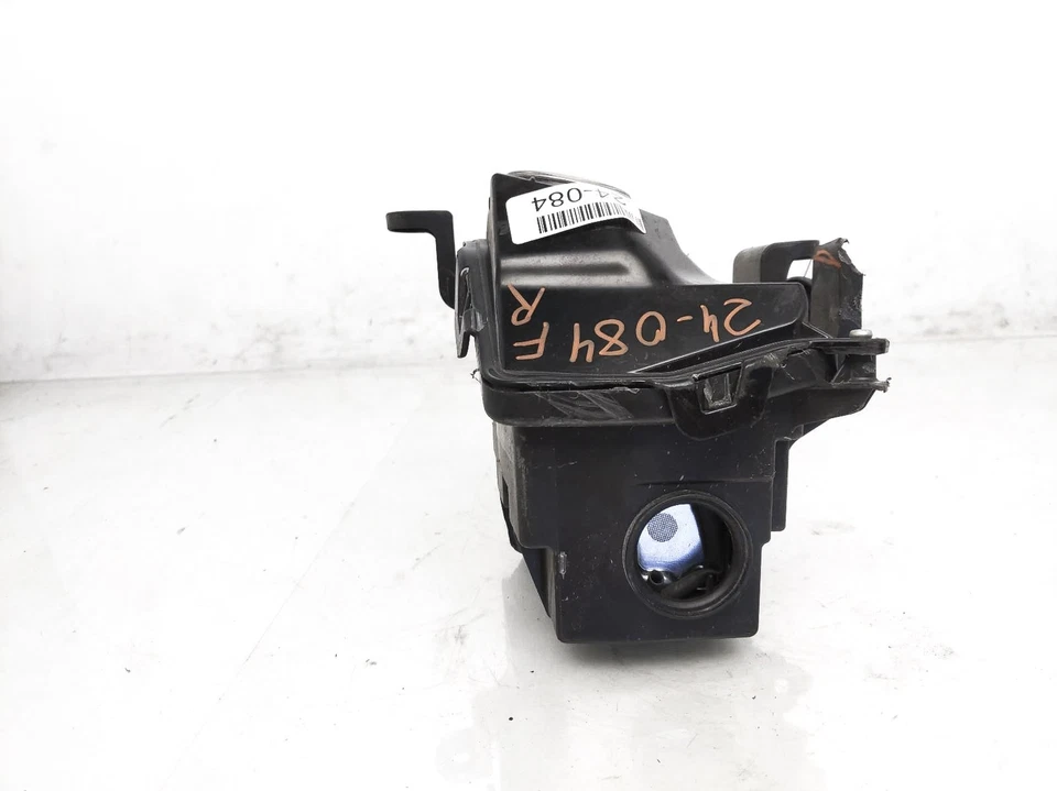 Faro antiniebla derecho pasajero Lexus Rc350 2015-2018 81210-24080 *pestaña rota* Foto 3 de 4