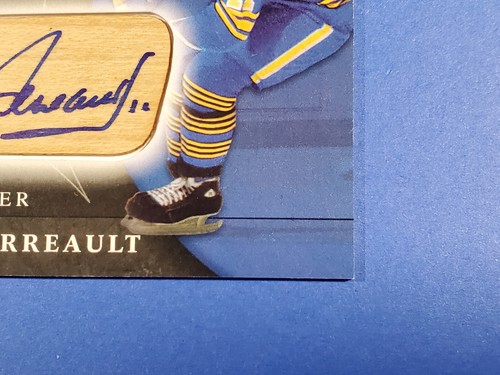 2006-07 UPPER DECK GILBERT PERREAULT AUTO SIGNATURE SWEET SHOT STICK SIGNED #/25 - Picture 5 of 8