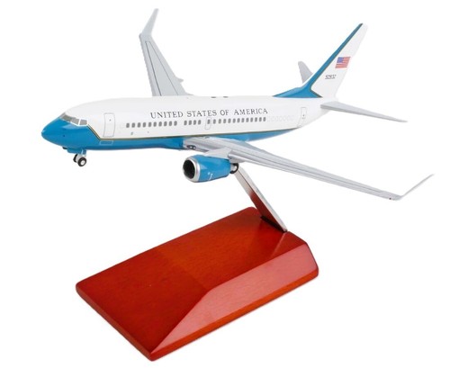 Hogan 10154 USAF Boeing C-40C 737-700 50932 Display da scrivania modello 1/200 AV aereo