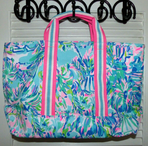 LILLY PULITZER Mini Mercato Tote CABANA COCKTAIL Zippered Canvas Beach Bag NWT - Picture 2 of 9