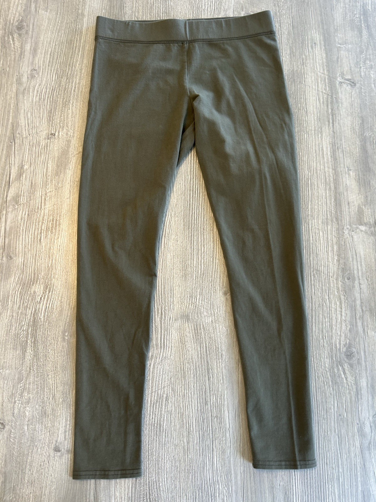 Picture 1 of 8