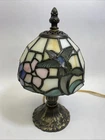 Vintage Approx 8.5” Cottage Tiffany Style Hummingbird Stained Glass Table Lamp