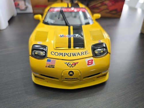 2004 Dale Earnhardt/ Boris Said Compuware Vette 1 18 Diecast - Picture 4 of 21
