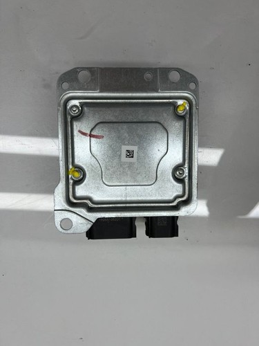 Tesla Model 3 2018 Airbagsteuergerät 109575700C ILA9590 - Foto 2 di 3