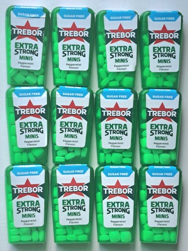 TREBOR EXTRA STRONG SUGAR FREE MINIS PEPPERMINT FLAVOUR 12×12.6g BB:20/08/2026
