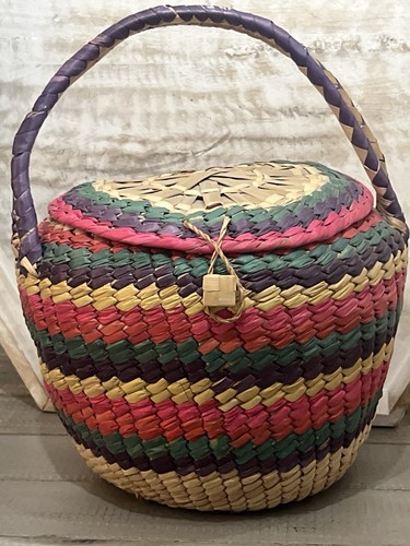 VTG Woven Rattan/Straw Basket/Lid/handles & coil wire rim basket set of 2 - Picture 3 of 24