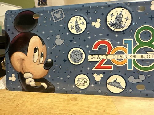 Walt Disney World Parks 2018 Metal Car License Plate Mickey Mouse - Picture 4 of 5
