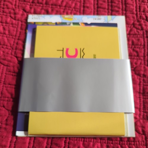 Tunic Fangamer Limited Edition PS4/5 Upgradeable Complete PEGI 7 UK PAL EXC COND - Picture 5 of 9