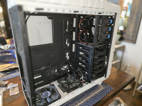 Thermaltake Overseer RX-I Snow Edition VN700M6W2N White Steel / Plastic ATX Full - Picture 8 of 14