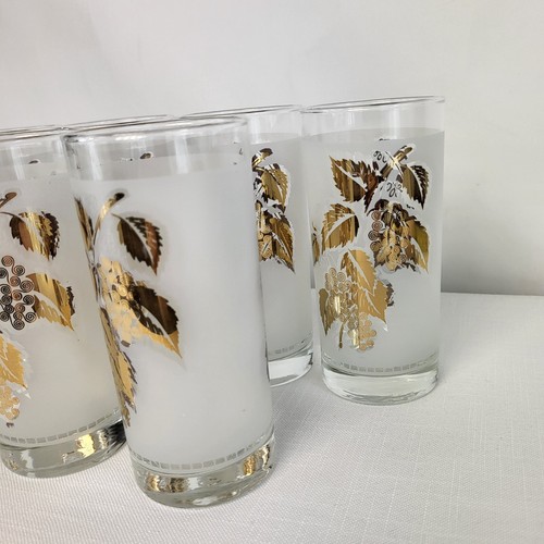 Vintage 6er Set Trinkgläser Milchglas Becher Blättergold / Ranken sehr guter Zustand - Bild 11 von 14