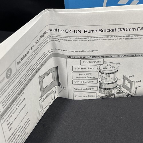 EK-UNI Pump Bracket 120mm Fan Vertical - Picture 8 of 17