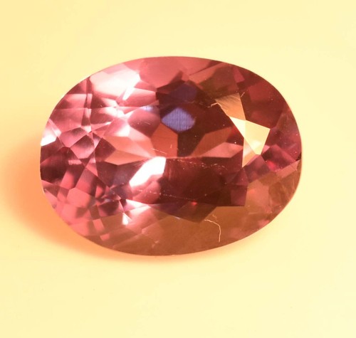 Gemma sfusa alessandrite naturale 11,45 CT che cambia colore certificata gemma sfusa - Foto 2 di 5