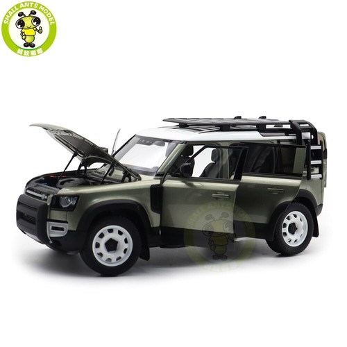 1/18 Land Rover Defender 110 2020 Almost Real 810804 Diecast Model Car Gifts - Picture 7 of 15