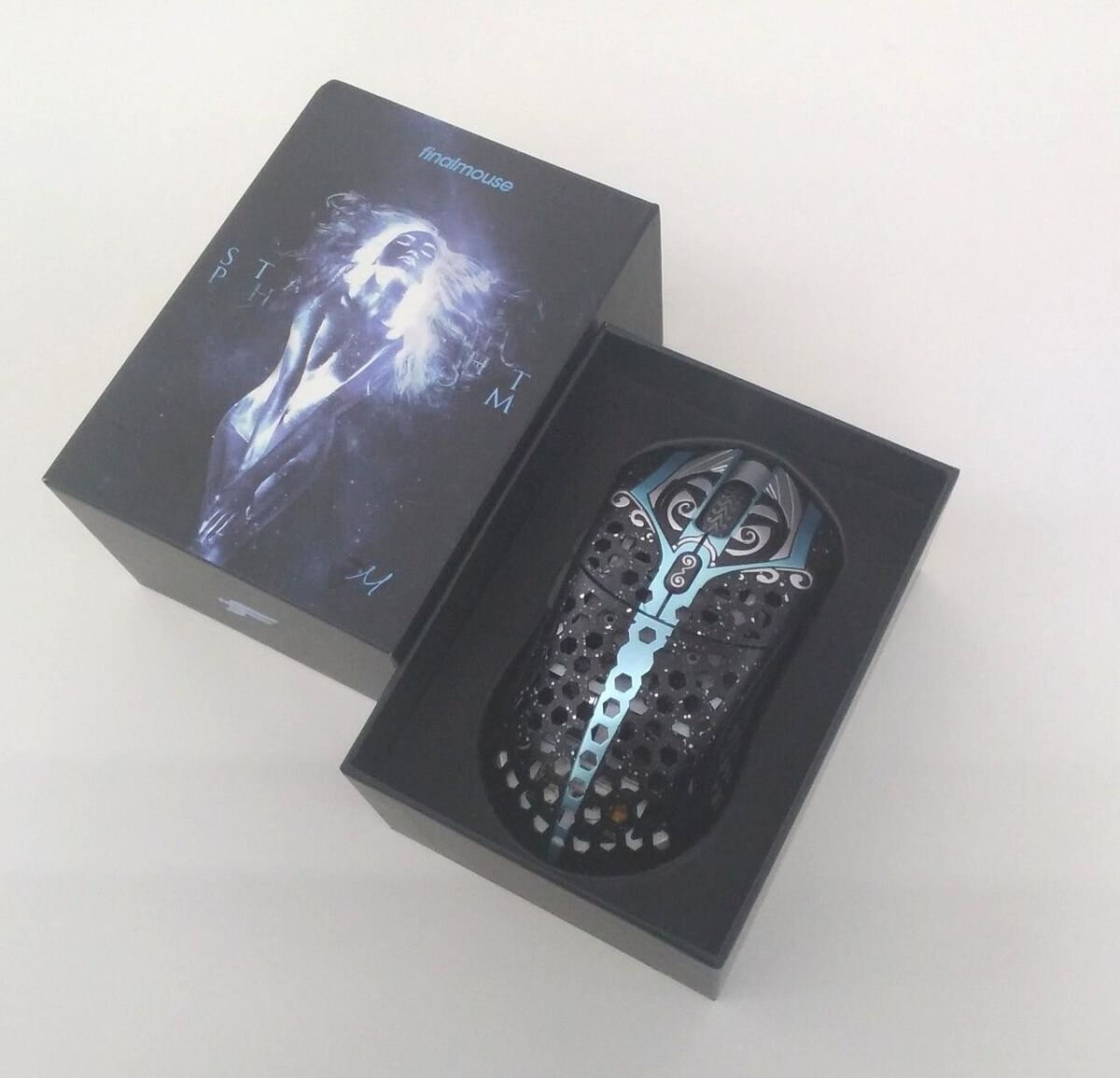 Finalmouse Starlight 12 Phantom Small S Size Wireless Gaming