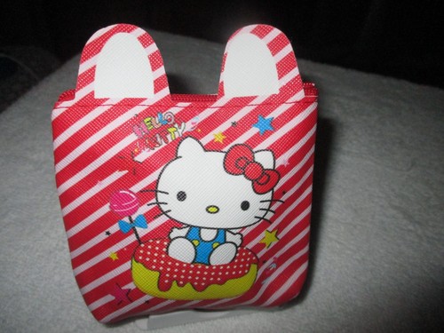 Monedero HELLO KITTY rojo con rayas rosas.   Cremallera nueva sin etiquetas - Imagen 5 de 5