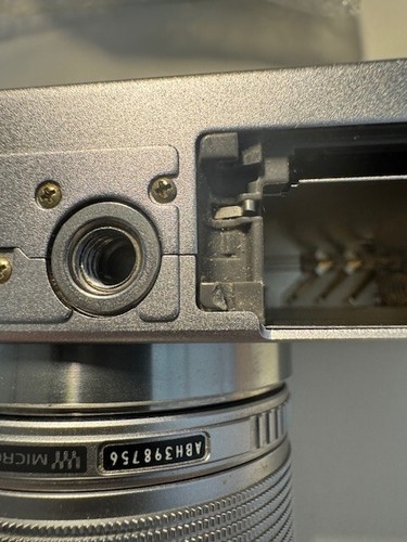 【Near Mint】 Olympus Pen Mini E-PM1 12.3MP Digital Camera 14-42mm lens From JAPAN - Picture 12 of 12