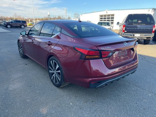 2020 Nissan Altima 2.5 SR - Picture 3 of 9