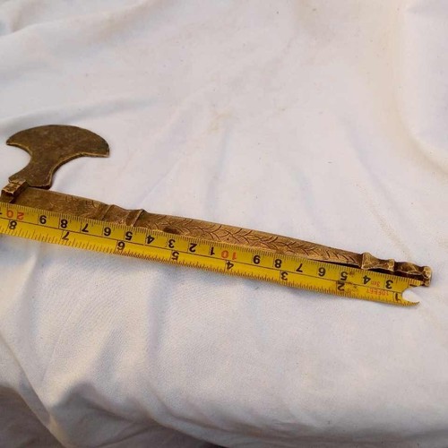 Unique Vintage Ornate Brass Sugar Axe Engraved Beautiful Handmade Decorated - Picture 11 of 11
