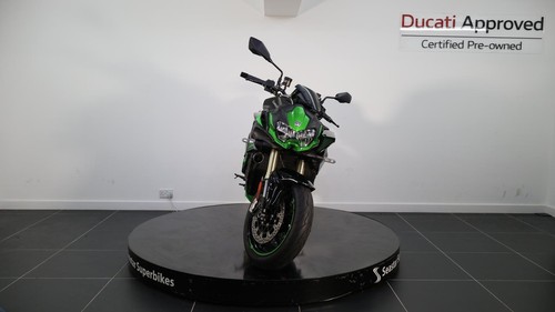 KAWASAKI NINJA Z H2 SE - 2023 - 3200 MILES - Picture 3 of 9