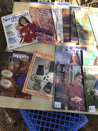 88 KNITTING MAGAZINES 90s Early 2000s Interweave In Knitters Creative Vogue Knit - Picture 5 of 13