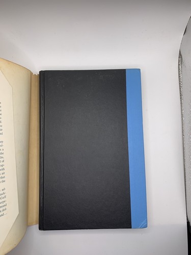 2 IAN FLEMING JAMES BOND BOOKS THUNDERBALL MAN WITH THE GOLDEN GUN W/DJ - Picture 9 of 11