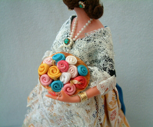Vintage rare Marin Chiclana Spain Flower Basket Souvenir Doll 12" - STUNNING! - Picture 2 of 20