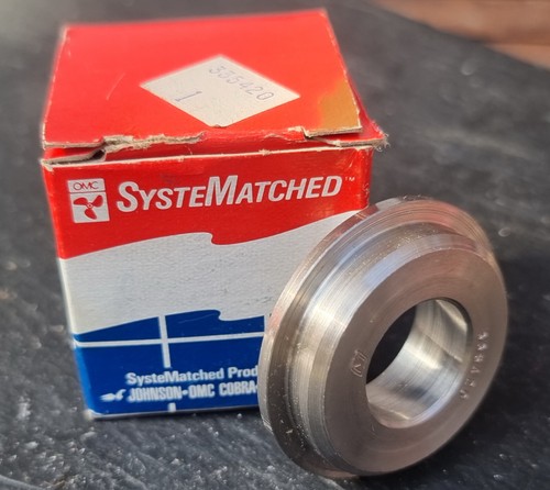 Johnson/Evinrude/OMC New OEM Schub Buchse 0335420 - Bild 4 von 5