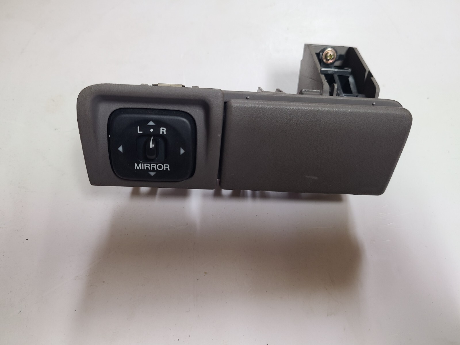 9805 LEXUS GS300 POWER MIRROR SWITCH W/ STORAGE TRAY OEM eBay