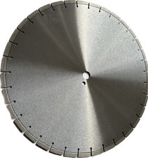 24 Inch Laser Welded Diamond Saw Blade for Cutting Concrete, Bricks, Stone, and