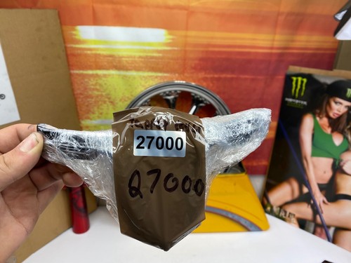 99-16 Harley Twin Cam Kuryakyn Tappet Dress up Black - Picture 12 of 12