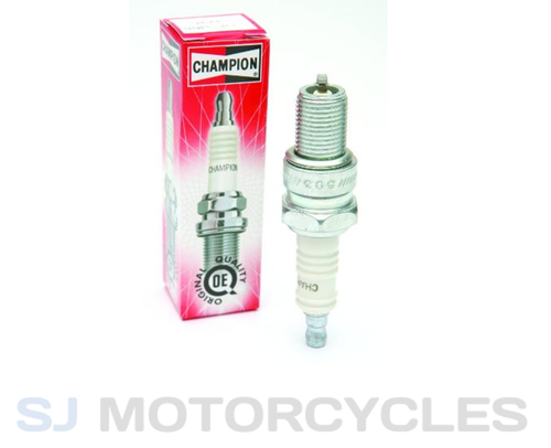 CHAMPION N3C SPARK PLUG BSA A65 C15S C25 LAMBRETTA VESPA ETC ONE PAIR - Picture 2 of 9