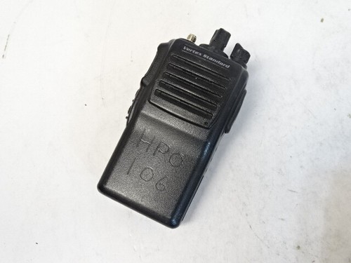 RADIO ESTÁNDAR VX-231-G7-5 UHF 450-512 MHz DE DOS VÍAS