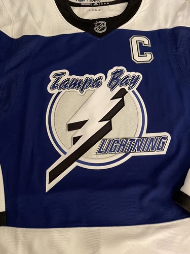 NHL Autographed Retro Throwback Stamkos Tampa Lightning Hockey Captains Jersey